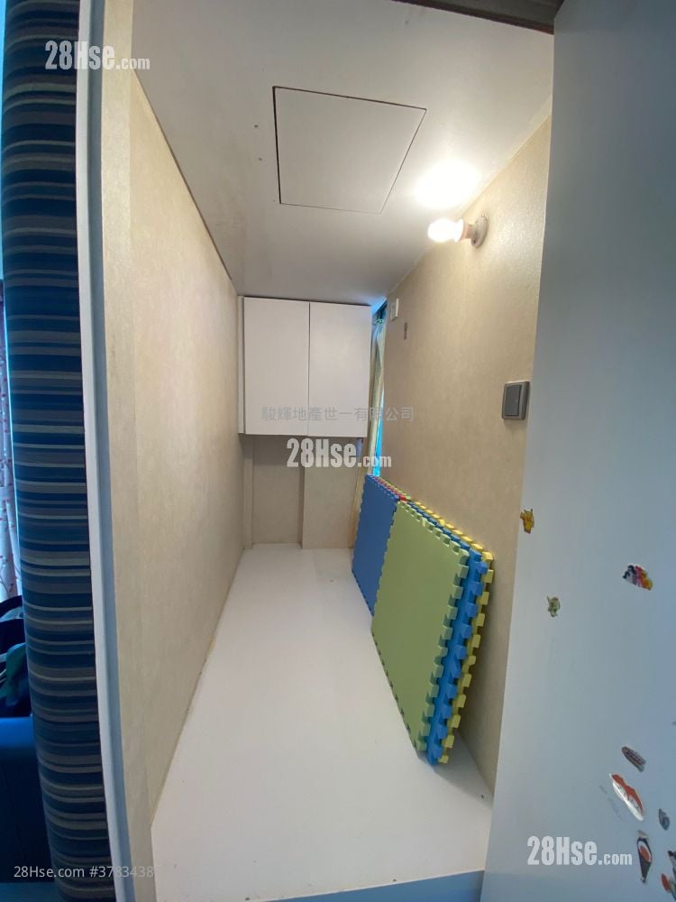 My Castle Rental 2 Bedrooms , 1 Bathroom 407 ft²