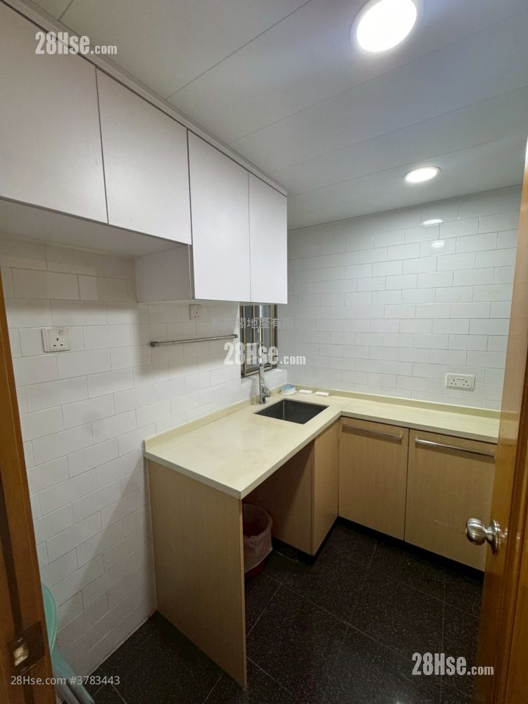 Yoho Town 售盘 2 房 463 平方尺