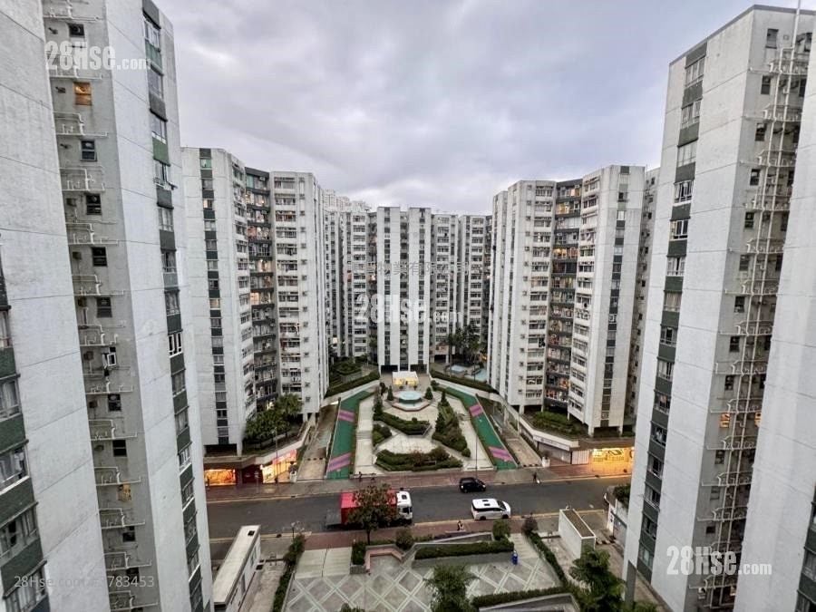 Whampoa Garden Sell 4 Bedrooms , 2 Bathrooms 681 ft²
