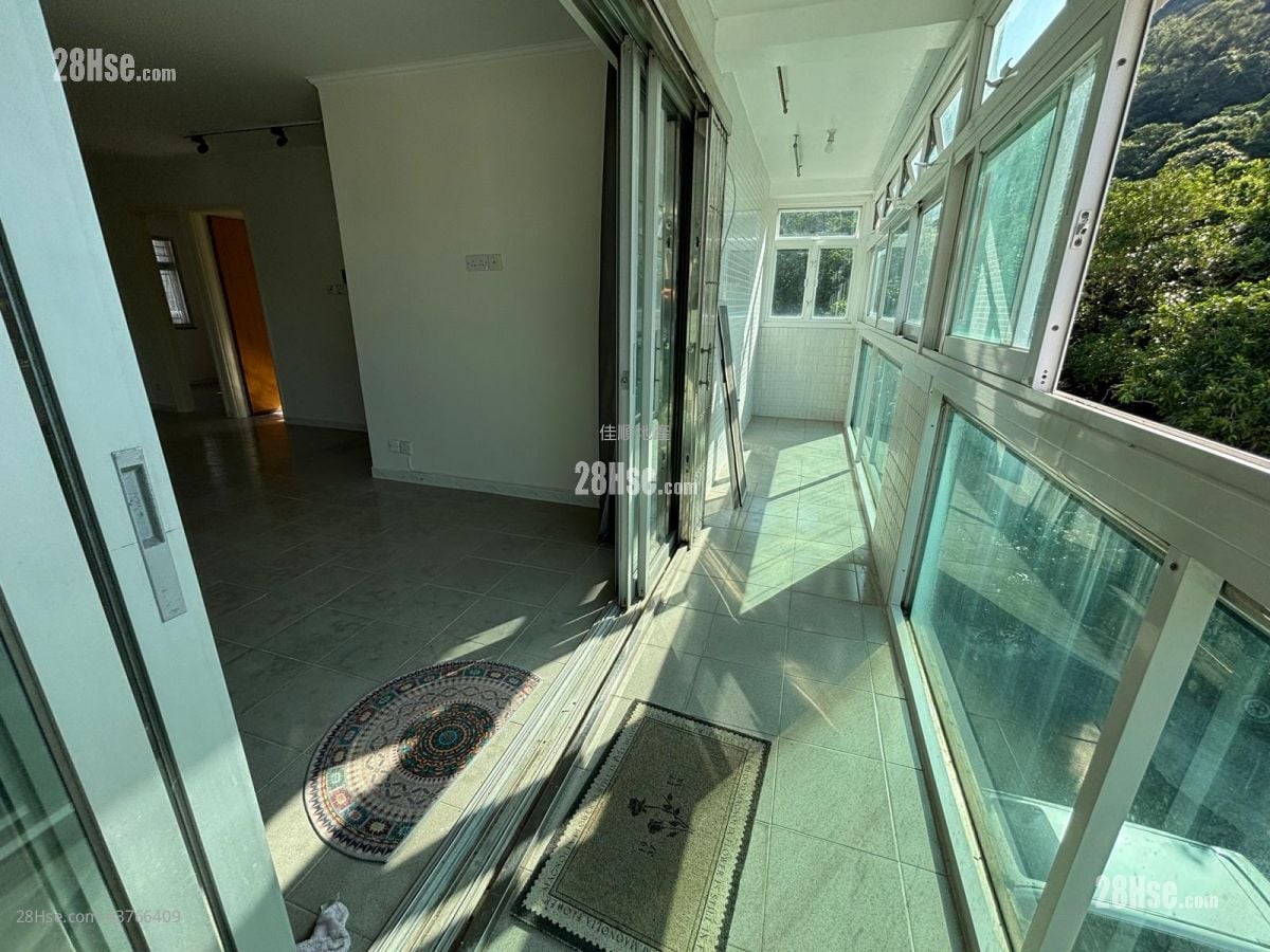 Village Rental 3 Bedrooms , 1 Bathroom