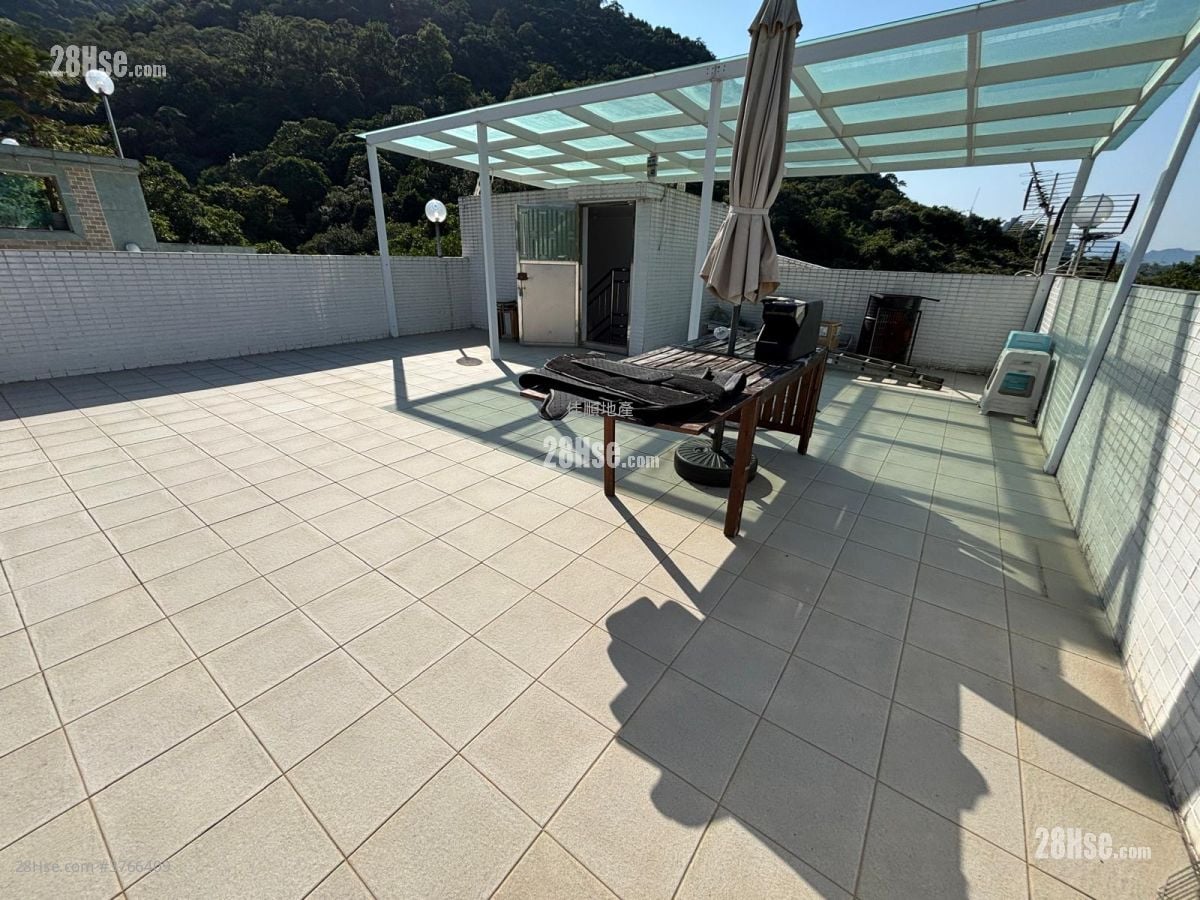 Village Rental 3 Bedrooms , 1 Bathroom