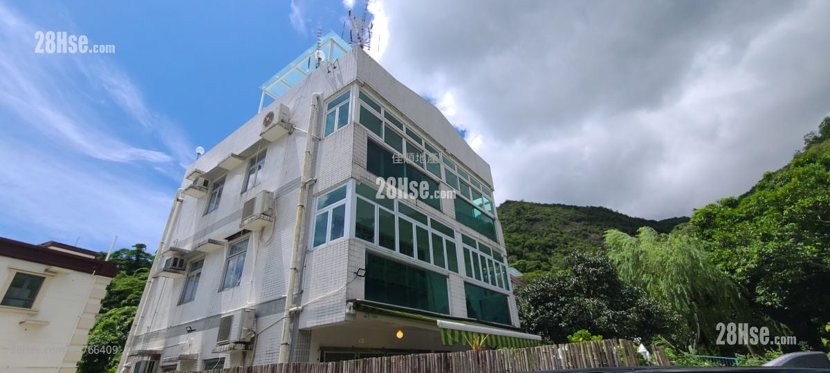 Village Rental 3 Bedrooms , 1 Bathroom