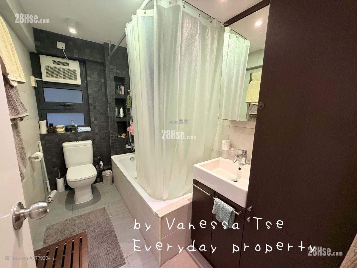 村屋 租盘 3 房 , 1 浴室 1,200 平方尺