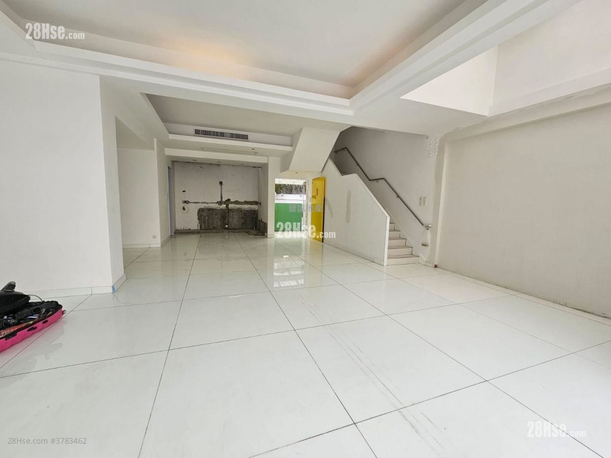 浪涛湾 售盘 5+ 房 , 5+ 浴室 2,130 平方尺