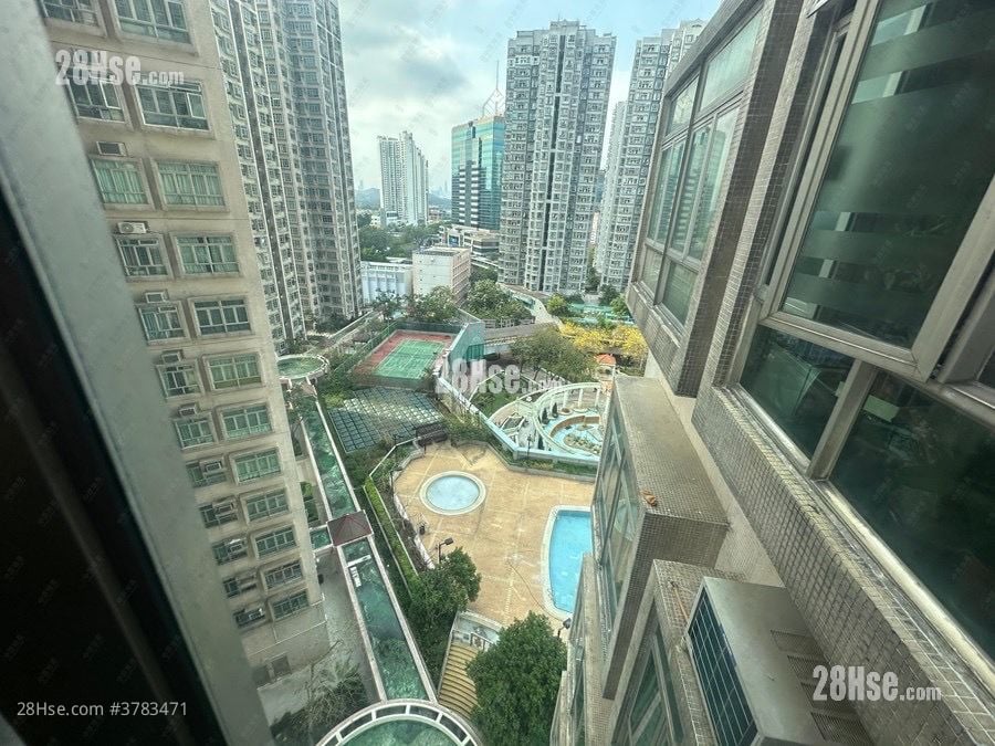 Sheung Shui Centre Sell 3 Bedrooms 532 ft²