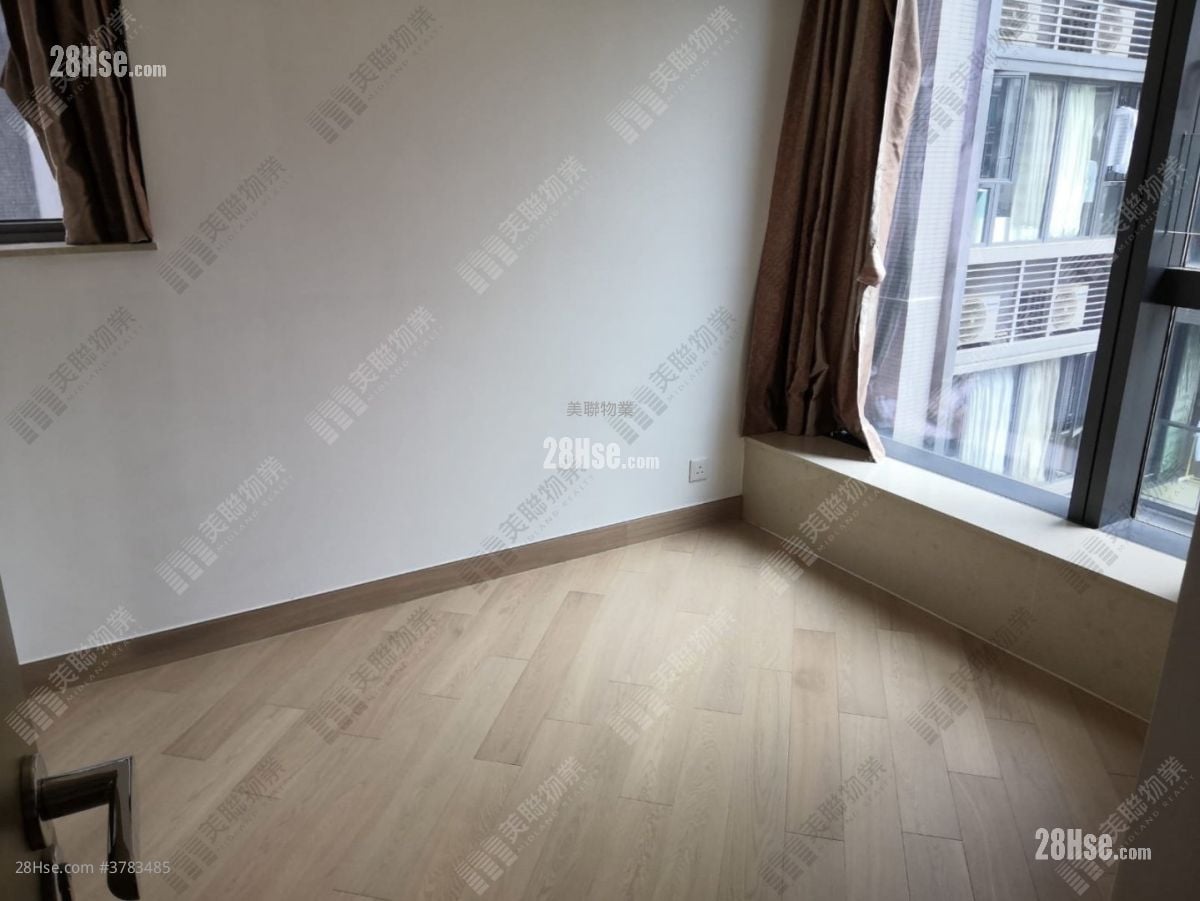 The Wings Sell 2 Bedrooms 551 ft²