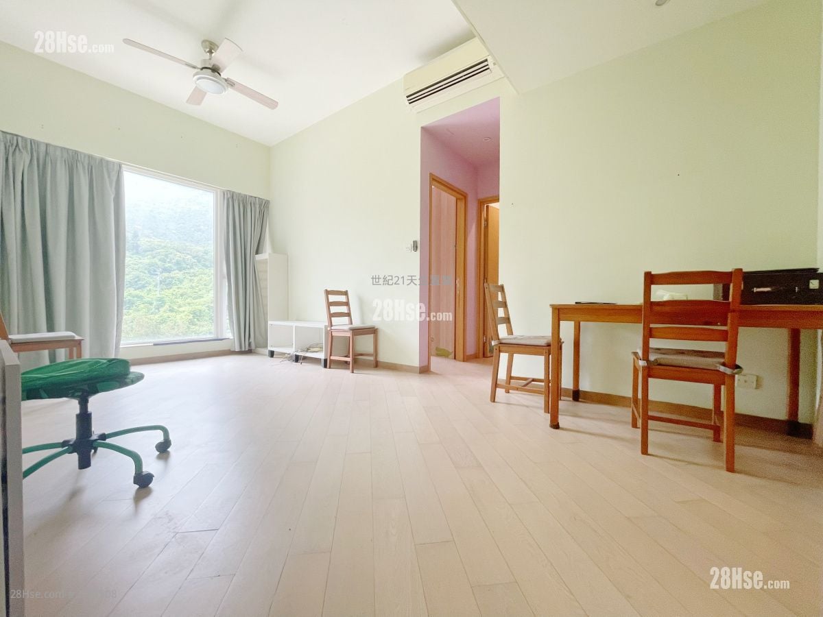 Avignon Sell 3 Bedrooms , 2 Bathrooms 698 ft²