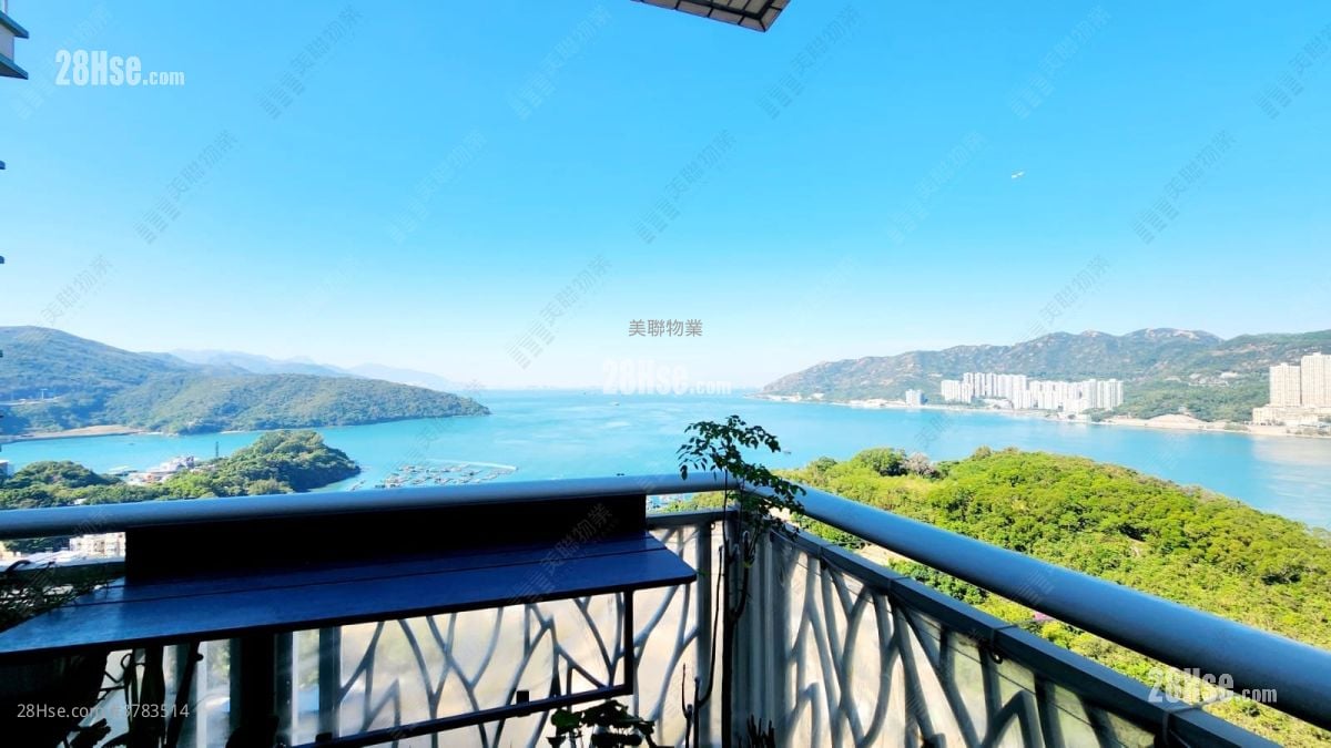 Park Island Sell 3 Bedrooms , 3 Bathrooms 837 ft²