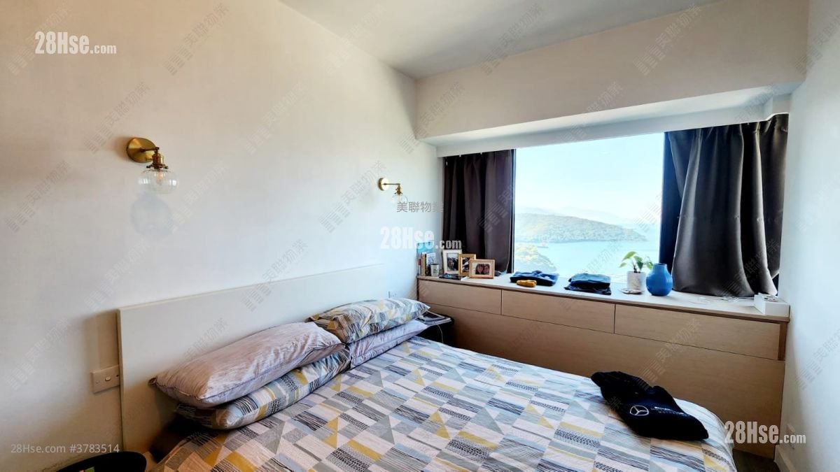 Park Island Sell 3 Bedrooms , 3 Bathrooms 837 ft²