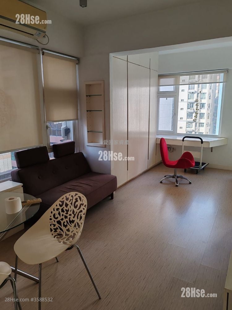 Dorfu Court Sell Studio , 1 Bathroom 349 ft²