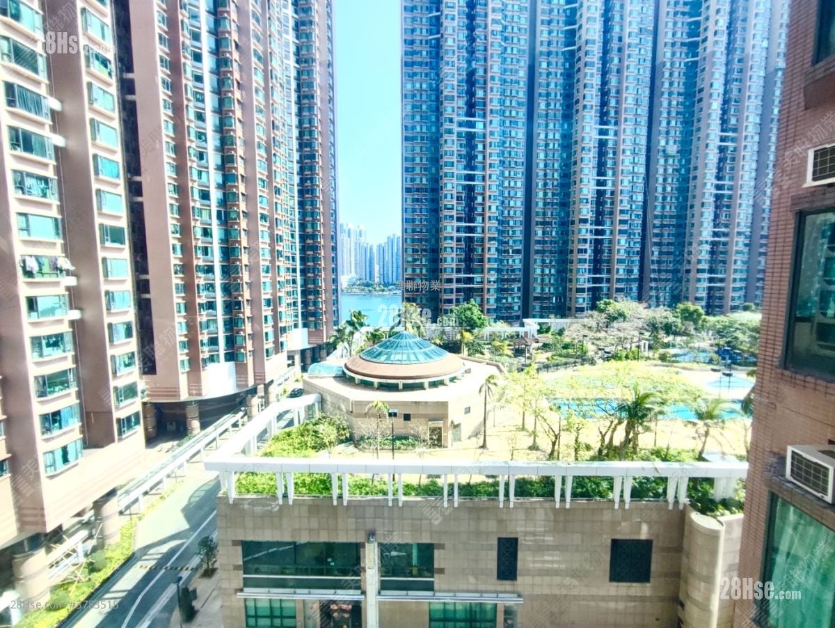 Villa Esplanada Sell 2 Bedrooms , 1 Bathroom 523 ft²