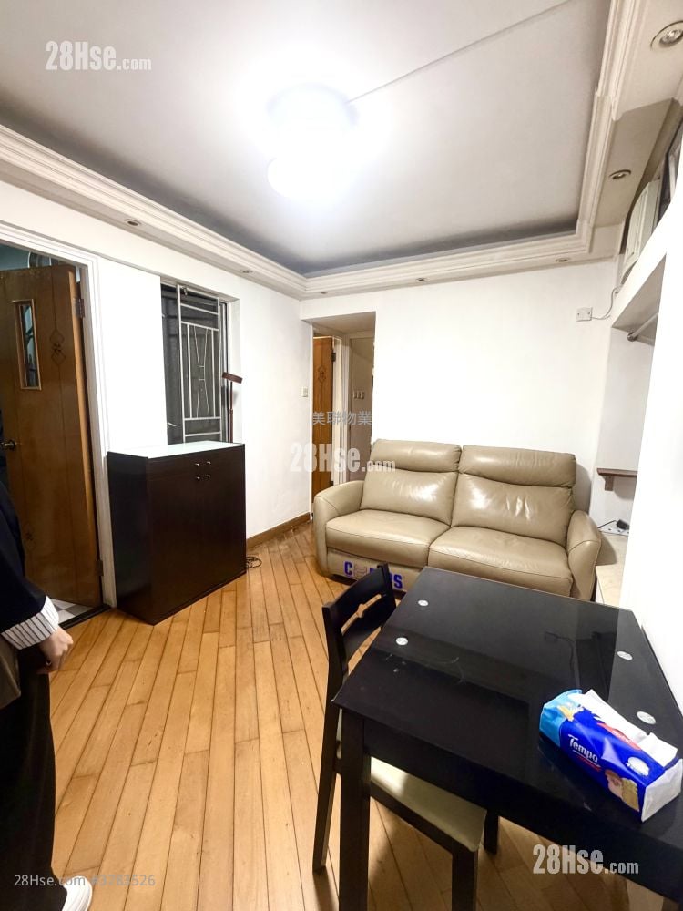 Greenfield Garden Rental 2 Bedrooms , 1 Bathroom 366 ft²