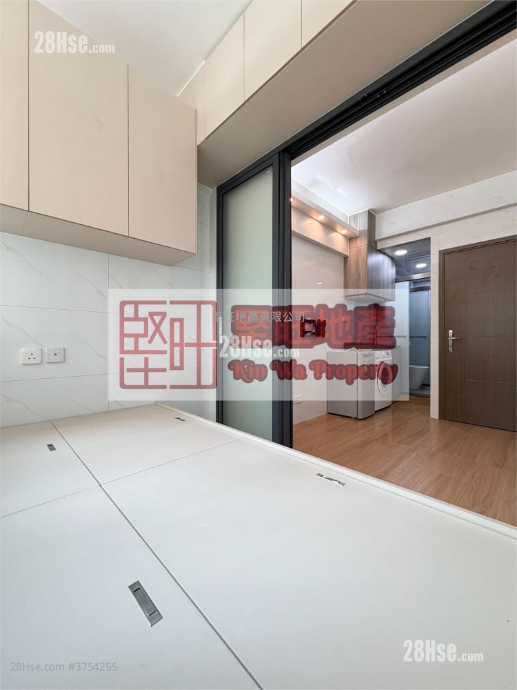 唐楼 租盘 1 房 , 1 浴室 170 平方尺