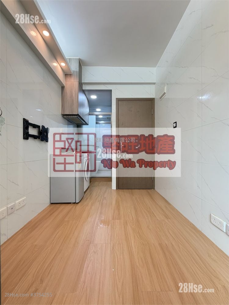 唐楼 租盘 1 房 , 1 浴室 170 平方尺