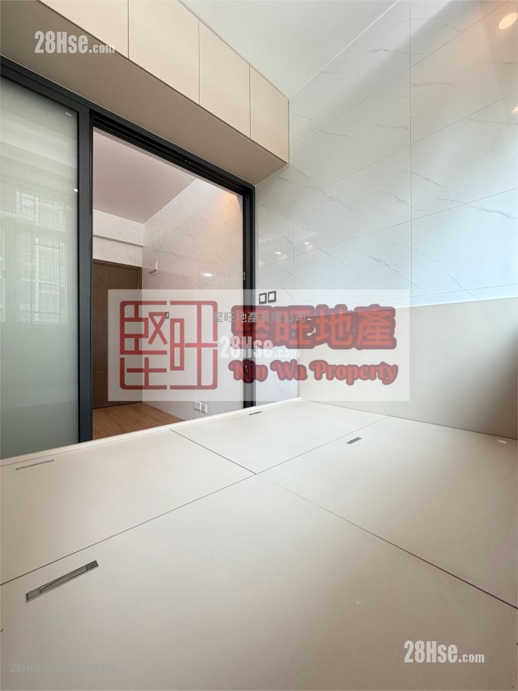 唐楼 租盘 1 房 , 1 浴室 170 平方尺