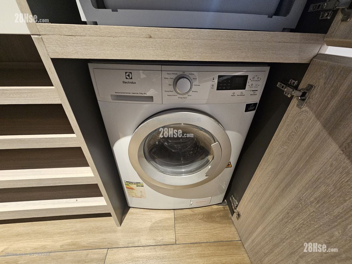 Bright Moon Rental 1 Bedroom , 1 Bathroom 309 ft²