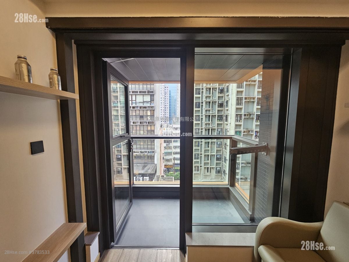 Bright Moon Rental 1 Bedroom , 1 Bathroom 309 ft²