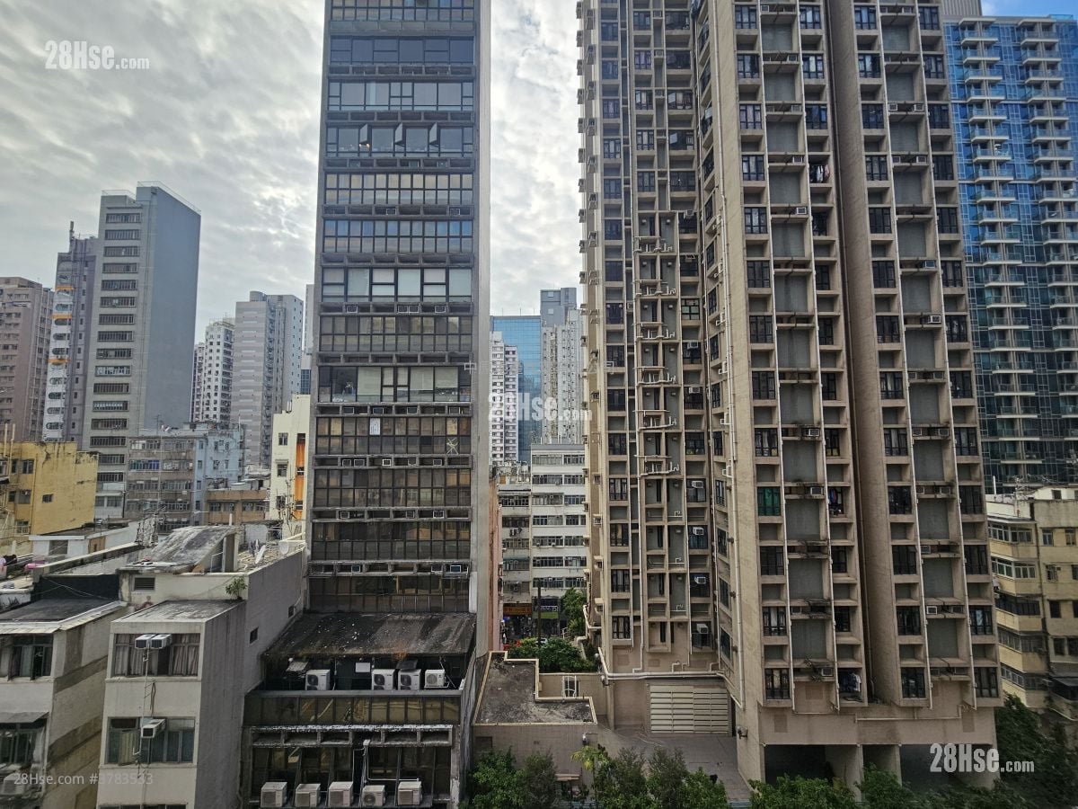 Bright Moon Rental 1 Bedroom , 1 Bathroom 309 ft²