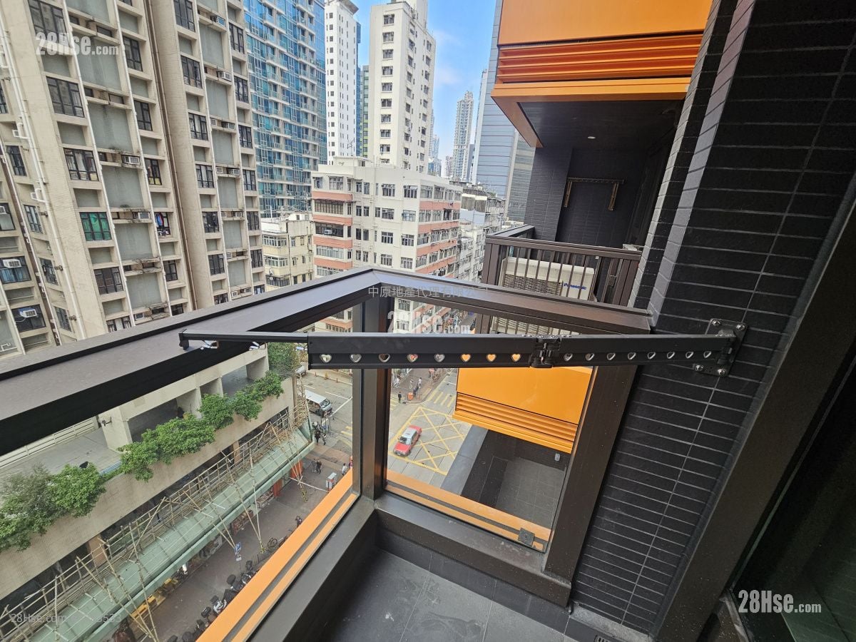 Bright Moon Rental 1 Bedroom , 1 Bathroom 309 ft²