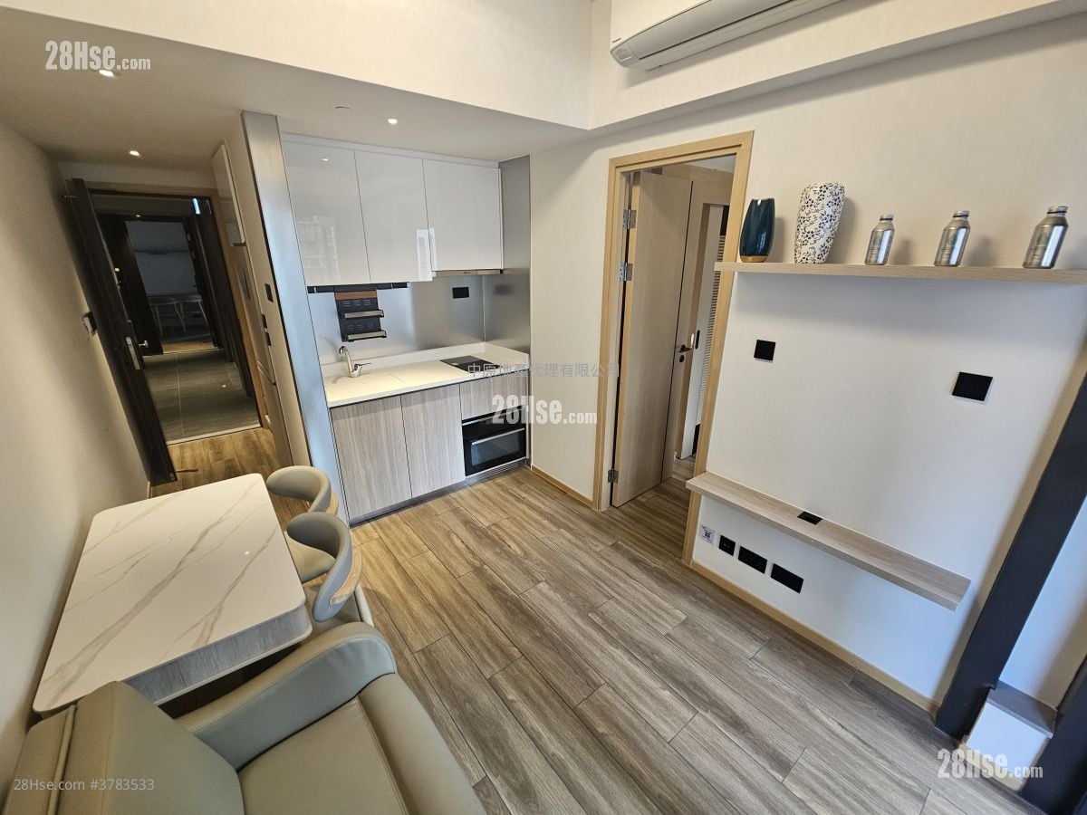 Bright Moon Rental 1 Bedroom , 1 Bathroom 309 ft²