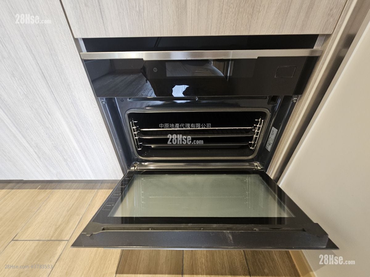 Bright Moon Rental 1 Bedroom , 1 Bathroom 309 ft²