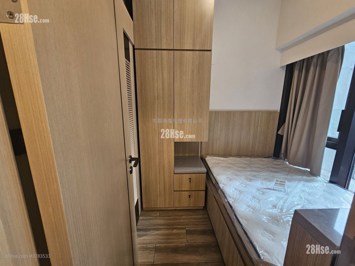 Bright Moon Rental 1 Bedroom , 1 Bathroom 309 ft²