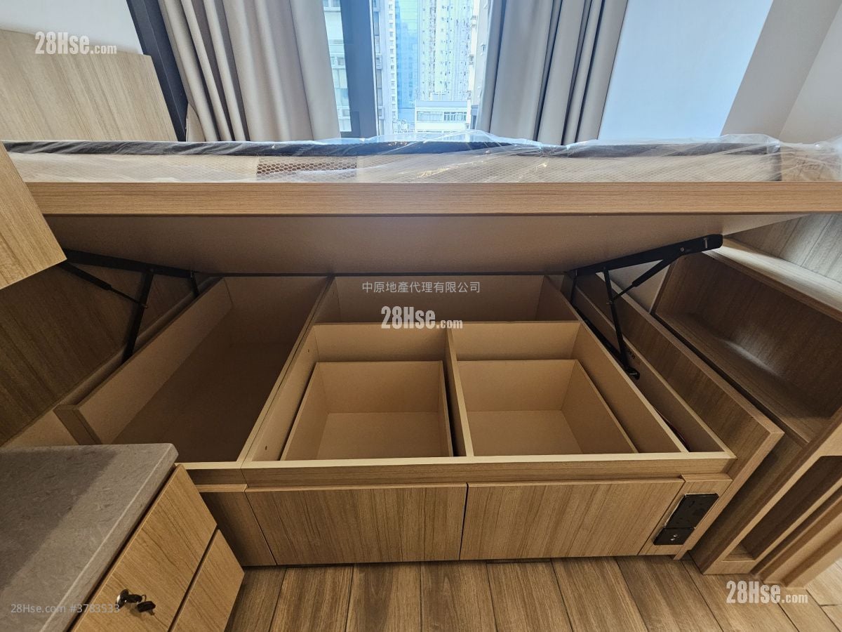 Bright Moon Rental 1 Bedroom , 1 Bathroom 309 ft²