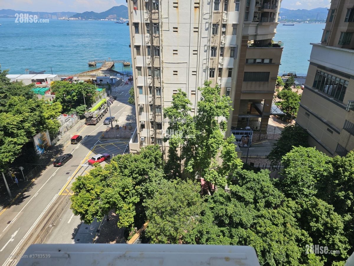 Sai Wan New Apartments Sell 2 Bedrooms , 1 Bathroom 319 ft²