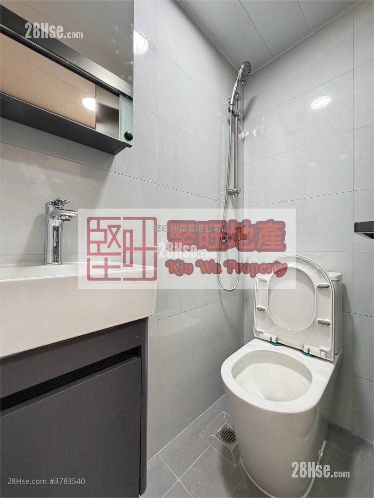 Apartment Rental 1 Bedroom , 1 Bathroom 180 ft²