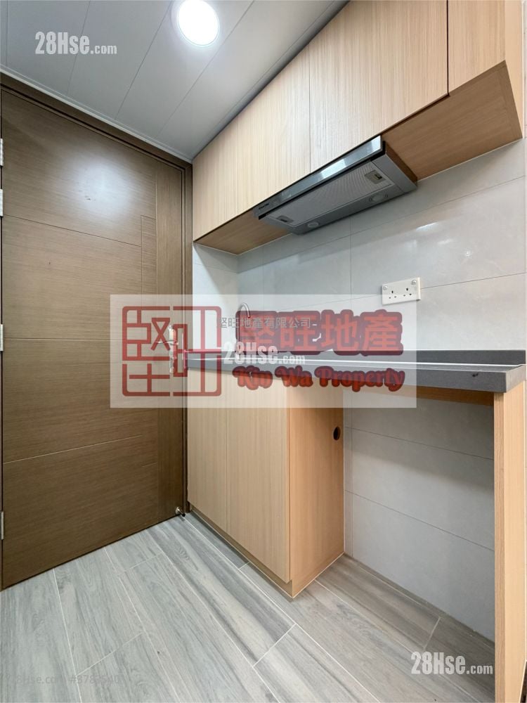 Apartment Rental 1 Bedroom , 1 Bathroom 180 ft²