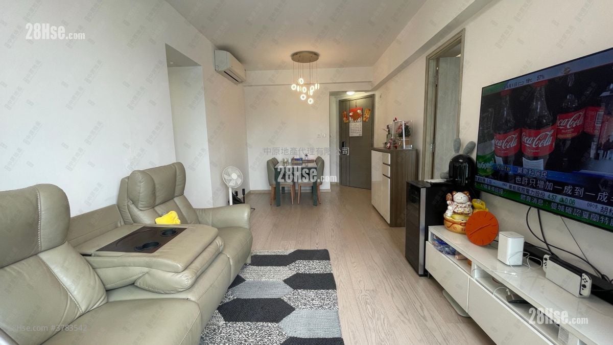 Sea To Sky Sell 3 Bedrooms 745 ft²