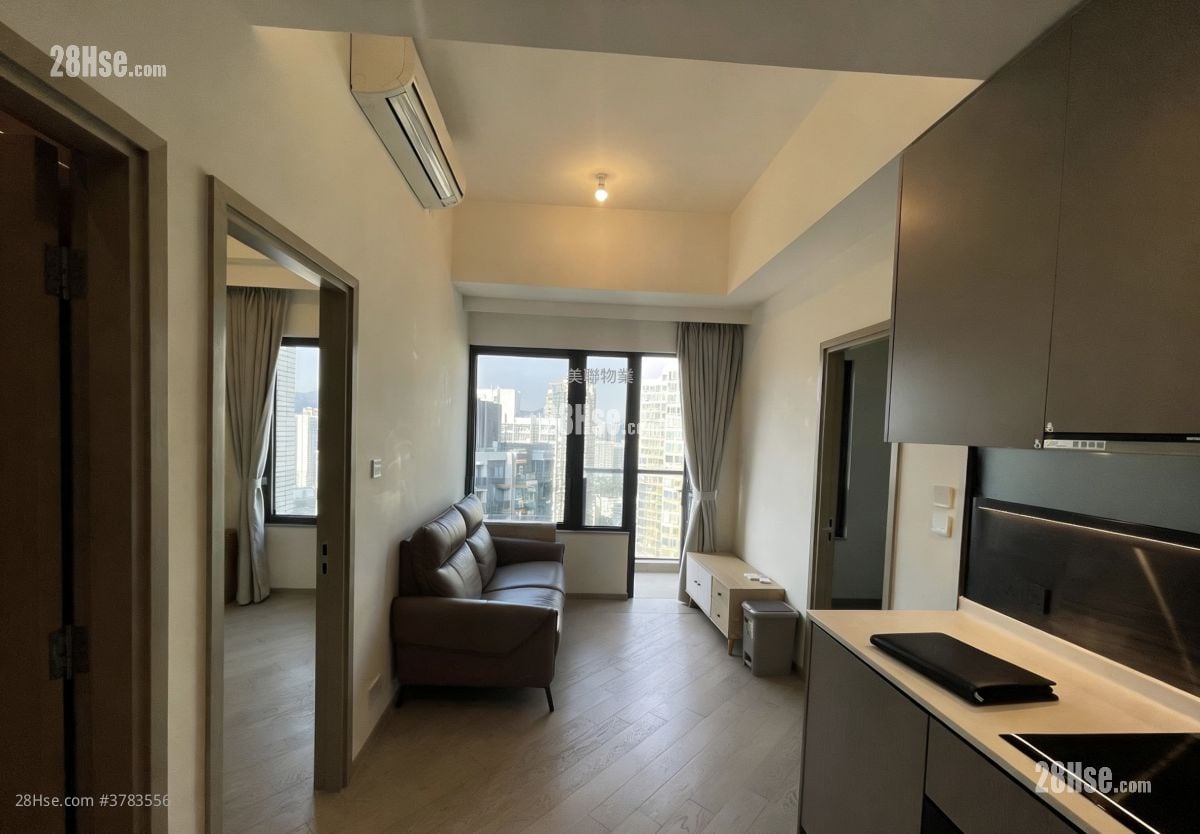 Regency Bay Rental 2 Bedrooms , 1 Bathroom 343 ft²