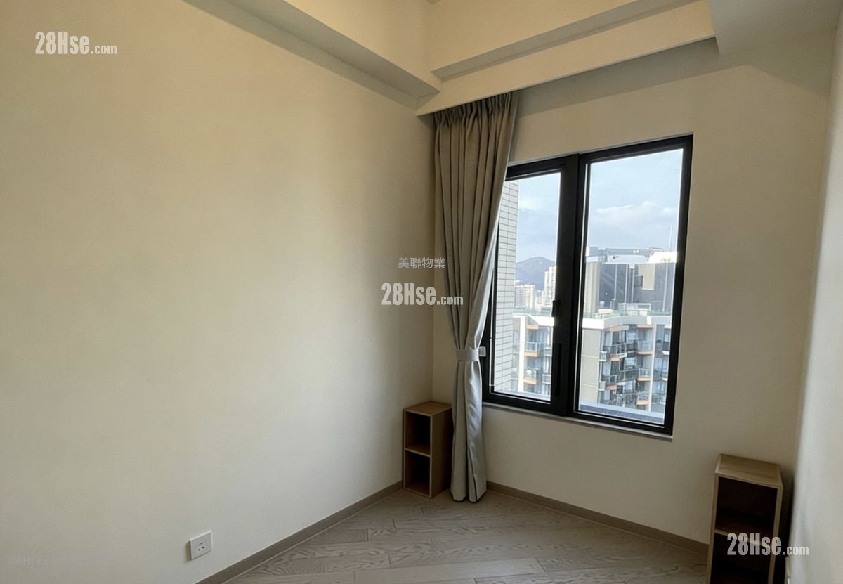 Regency Bay Rental 2 Bedrooms , 1 Bathroom 343 ft²