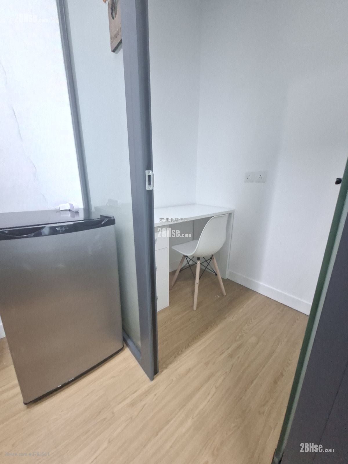 电讯一代广场 租盘