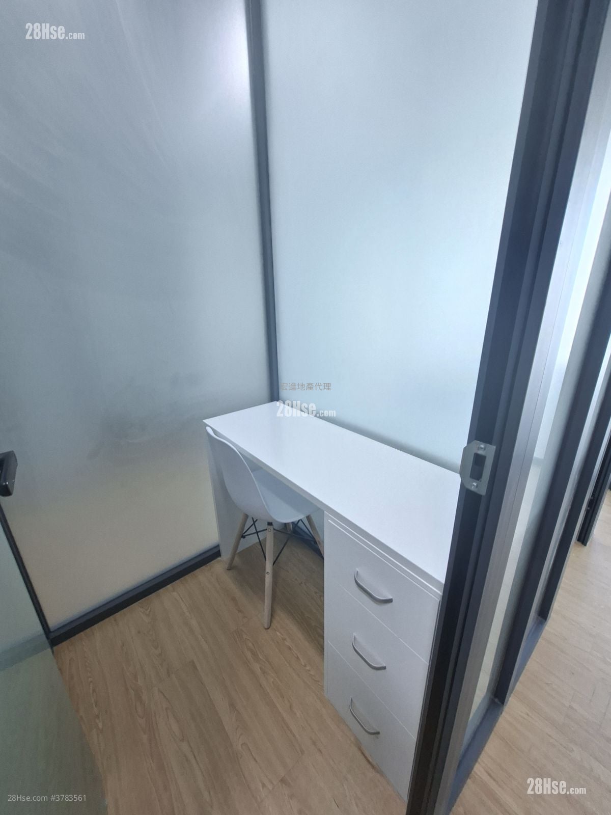 电讯一代广场 租盘