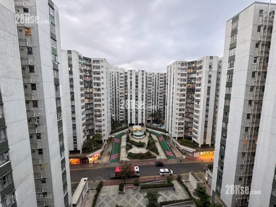 Whampoa Garden Sell 4 Bedrooms , 2 Bathrooms 681 ft²
