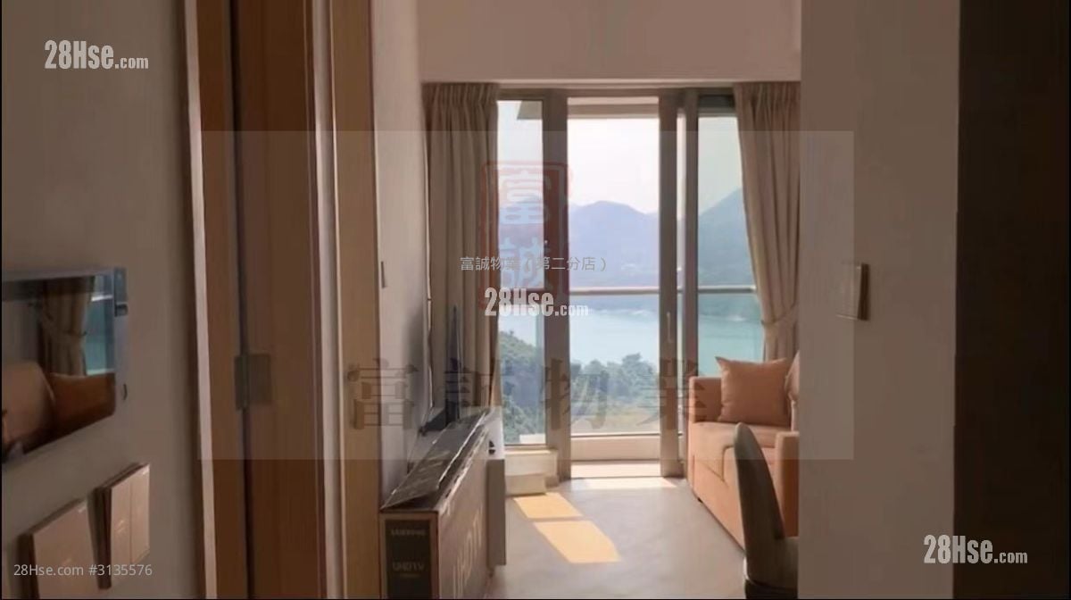 One East Coast Rental Studio , 1 Bathroom 264 ft²