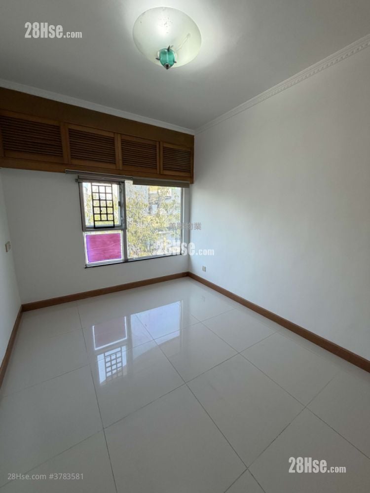 Palm Springs Rental 4 Bedrooms , 2 Bathrooms 1,367 ft²