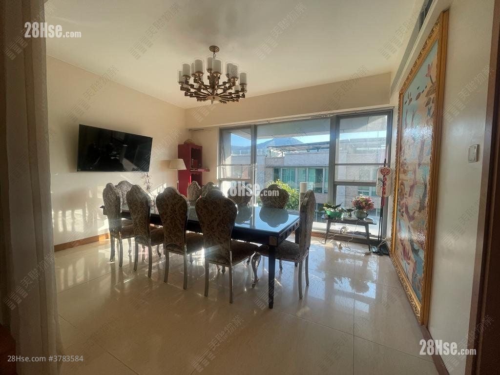 葡萄园 售盘 4 房 , 3 浴室 2,150 平方尺