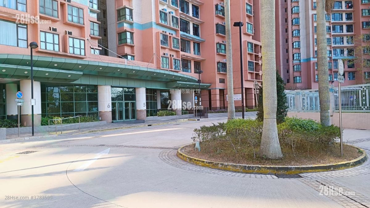 Highland Park Sell 3 Bedrooms , 2 Bathrooms 571 ft²