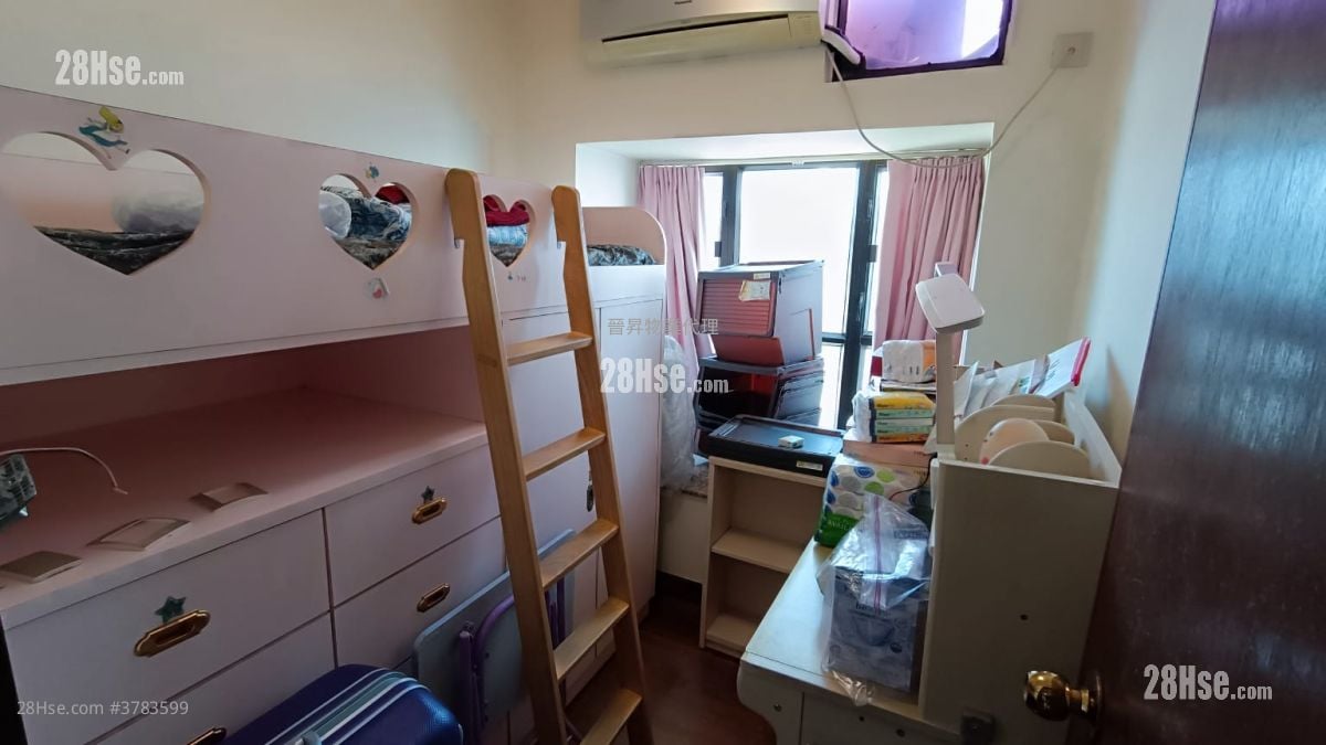 Highland Park Sell 3 Bedrooms , 2 Bathrooms 571 ft²