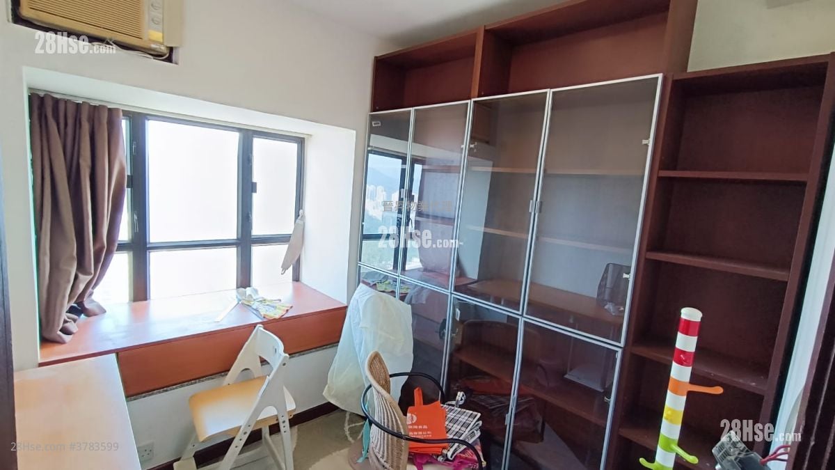 Highland Park Sell 3 Bedrooms , 2 Bathrooms 571 ft²