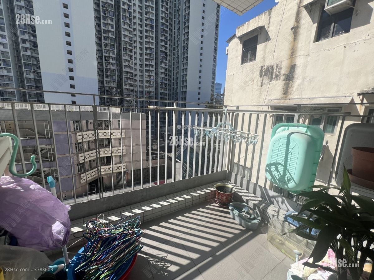 Southern Lodge Sell 515 ft²