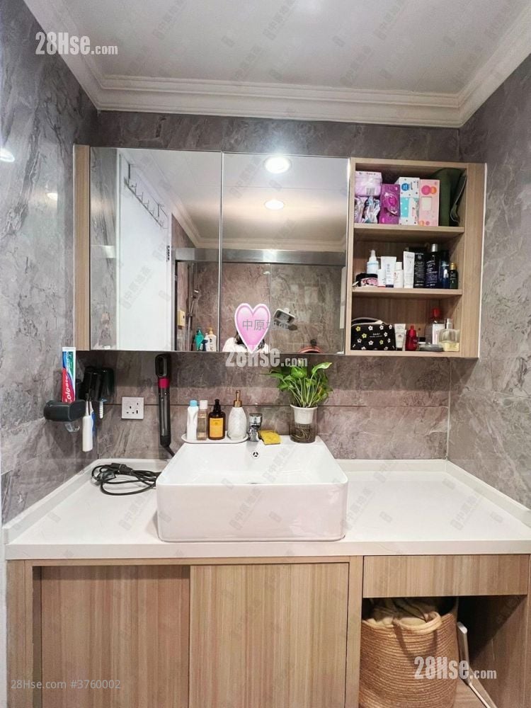 Villa By The Park Sell 2 Bedrooms 427 ft²