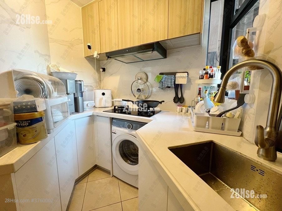 Villa By The Park Sell 2 Bedrooms 427 ft²