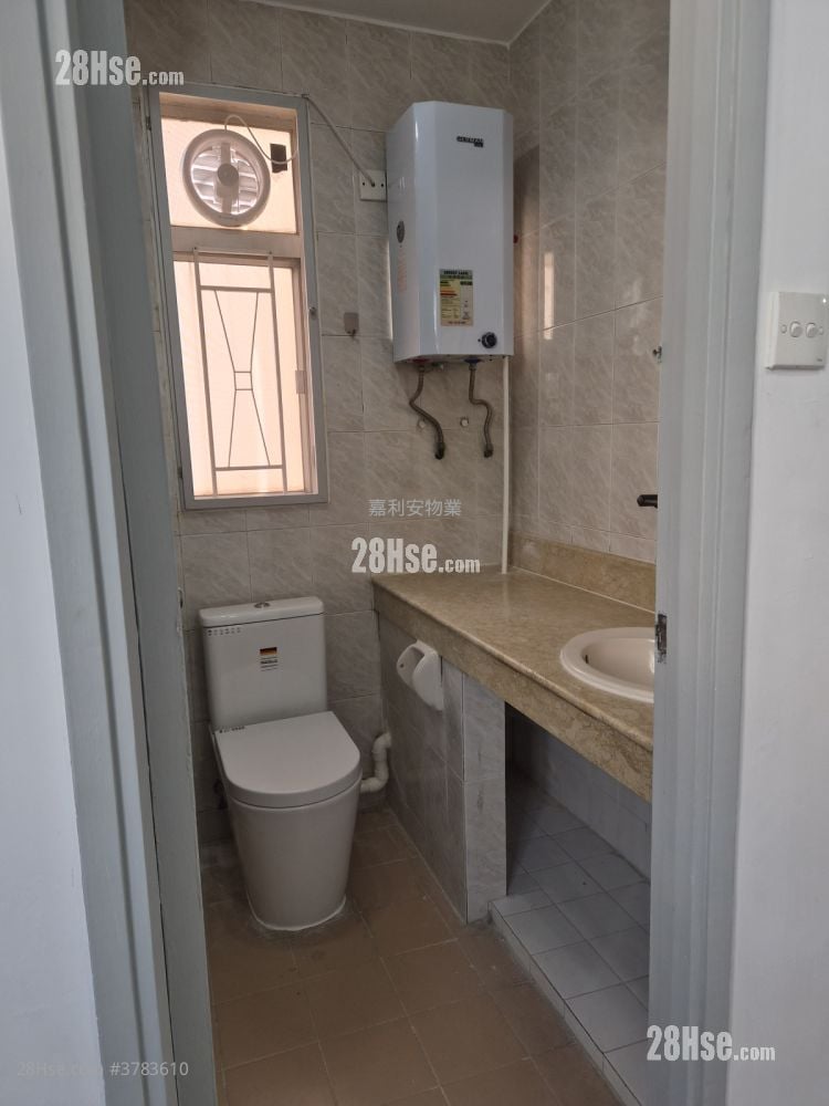 稔湾村 租盘 3 房 , 2 浴室 700 平方尺