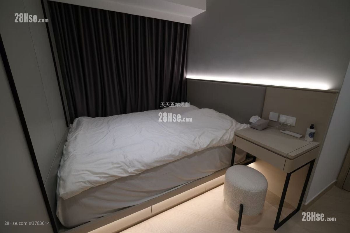 The Regent Sell 2 Bedrooms , 1 Bathroom 524 ft²