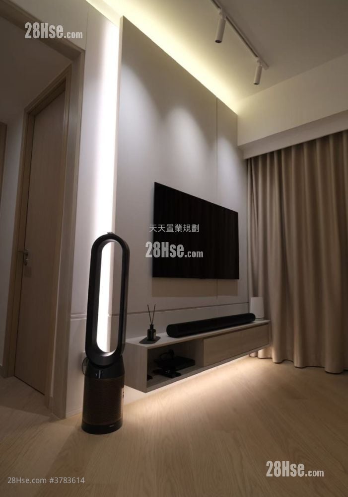 The Regent Sell 2 Bedrooms , 1 Bathroom 524 ft²