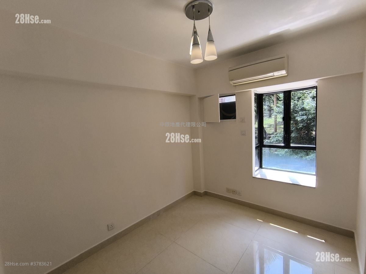 Savanna Garden Sell 3 Bedrooms , 2 Bathrooms 959 ft²