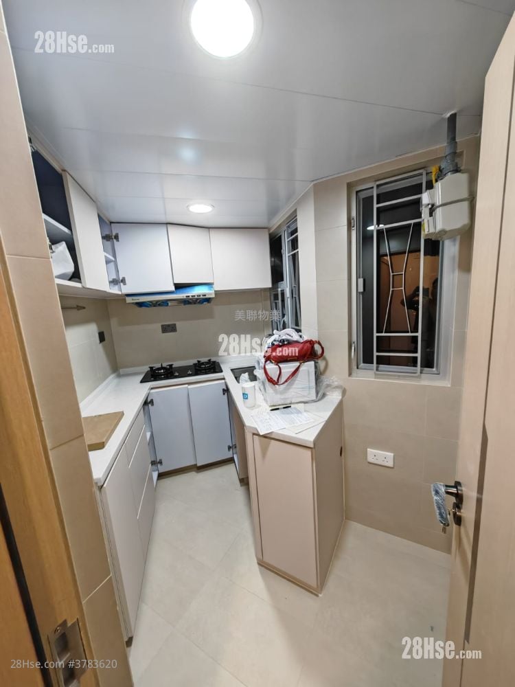 愉田苑 售盘 2 房 414 平方尺